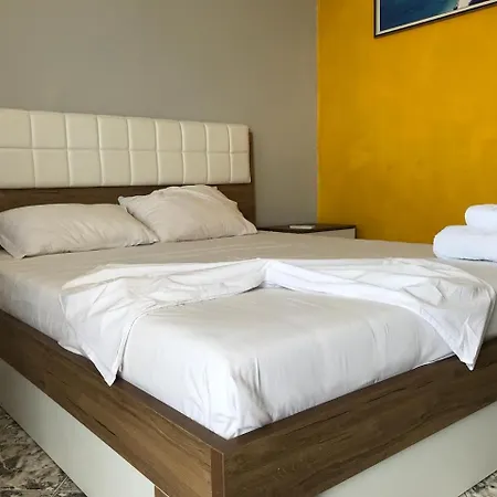 Hotel Luciano Dhermi